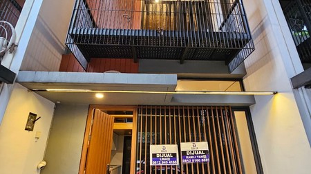 Rumah Bagus Di Fleekhaus BSD Tangerang Selatan