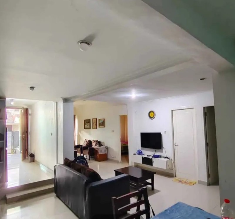 Rumah Bagus Di Villa Japos Graha Lestari Pondok Aren Tangerang Selatan