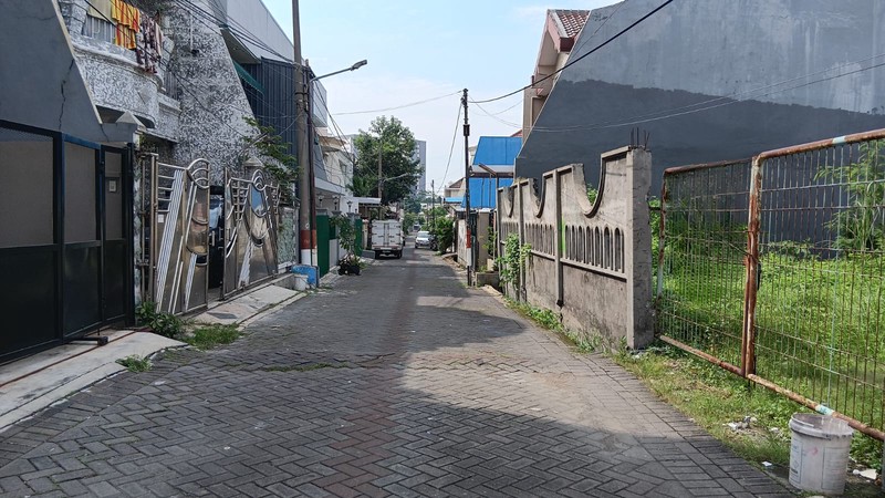 Tanah surabaya Barat dekat madam chang  darmo 8 juta