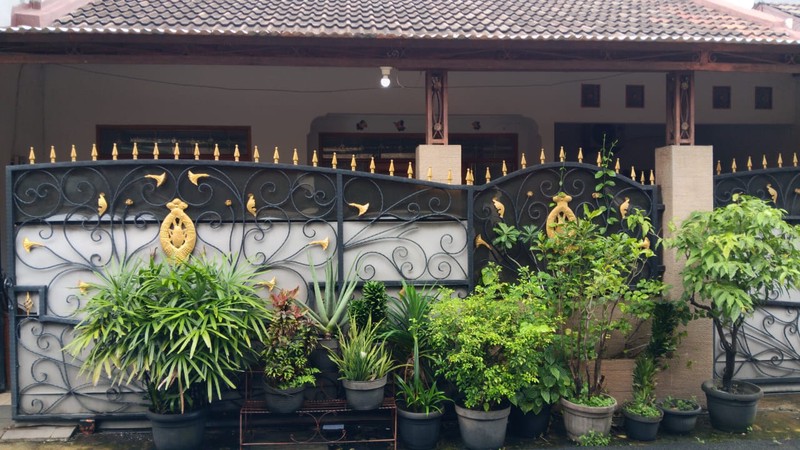 DIJUAL RUMAH 2 LT SIAP HUNI DI DAERAH BINTARO