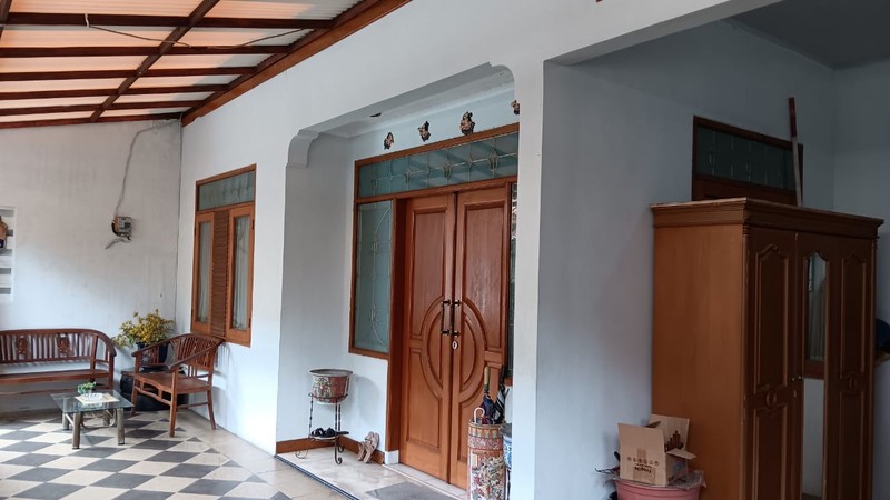 DIJUAL RUMAH 2 LT SIAP HUNI DI DAERAH BINTARO