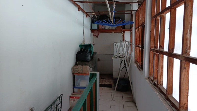 DIJUAL RUMAH 2 LT SIAP HUNI DI DAERAH BINTARO