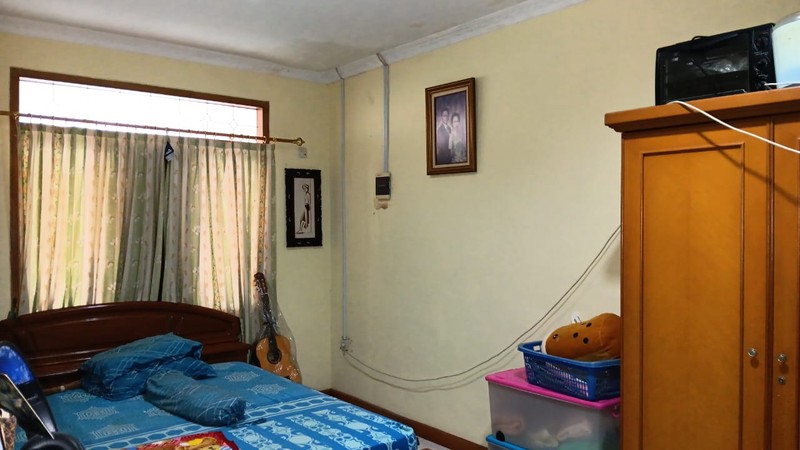 DIJUAL RUMAH 2 LT SIAP HUNI DI DAERAH BINTARO