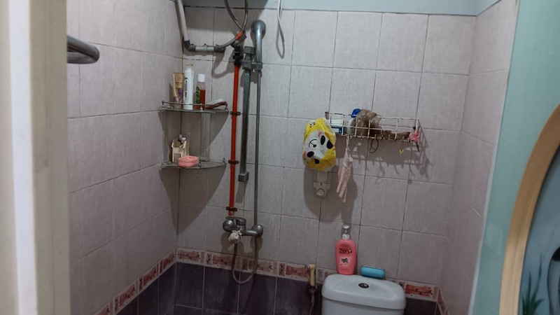 DIJUAL RUMAH 2 LT SIAP HUNI DI DAERAH BINTARO