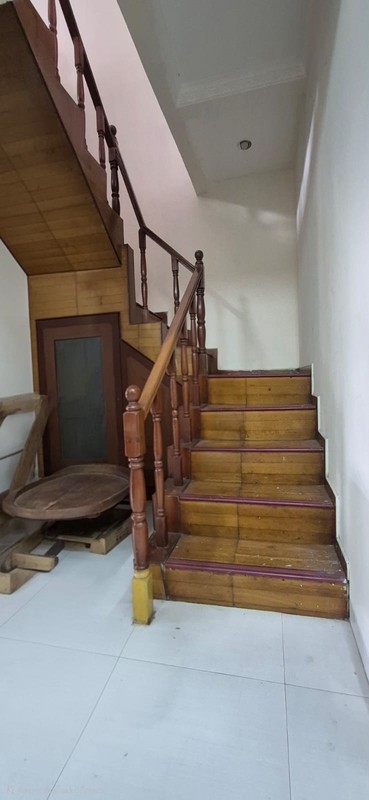 Dijual Rumah Di Mega Cinere