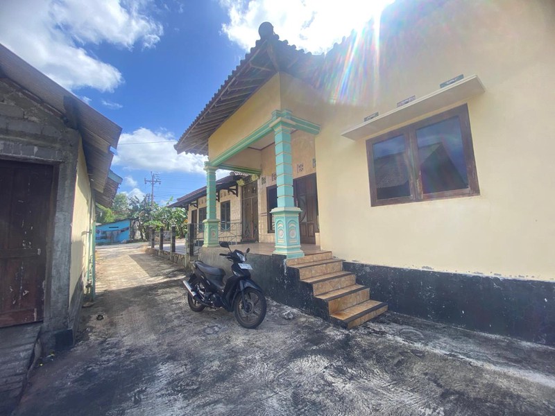 Tanah Strategis 2.291 Meter Persegi di Pusat Wonosari ,Bonus Bangunan Rumah & Lokasi Premium, Wonosari, Gunungkidul