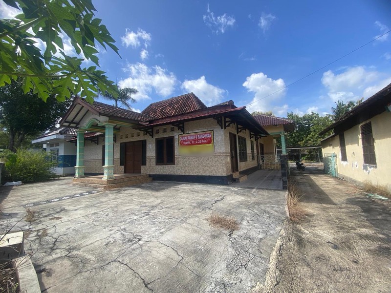 Tanah Strategis 2.291 Meter Persegi di Pusat Wonosari ,Bonus Bangunan Rumah & Lokasi Premium, Wonosari, Gunungkidul