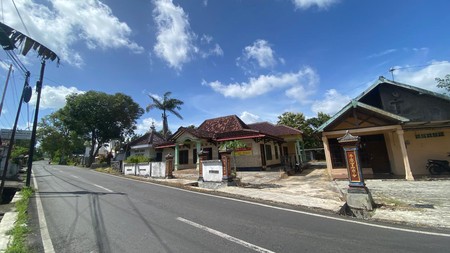 Tanah Strategis 2.291 Meter Persegi di Pusat Wonosari ,Bonus Bangunan Rumah & Lokasi Premium, Wonosari, Gunungkidul