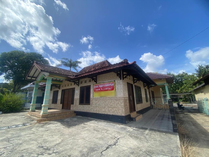 Tanah Strategis 2.291 Meter Persegi di Pusat Wonosari ,Bonus Bangunan Rumah & Lokasi Premium, Wonosari, Gunungkidul