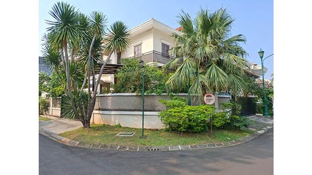 Rumah Hoek Pelangi Nila, Kelapa Gading
