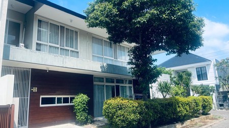 Dijual Rumah Minimalis Internasional Village Surabaya  