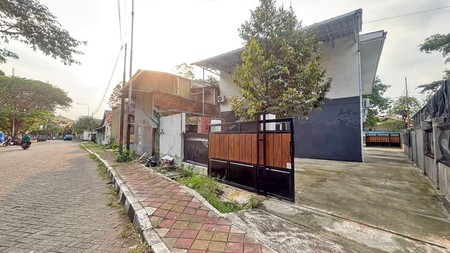 Rumah Kos + Gudang Multiusaha Strategis di Karawaci Cocok untuk Investasi