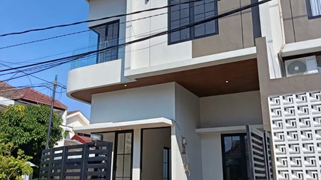 Dijual Rumah di Rungkut Mapan Tengah Surabaya