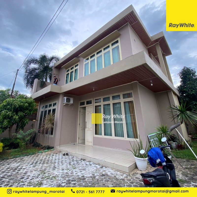 di jual rumah gang PU