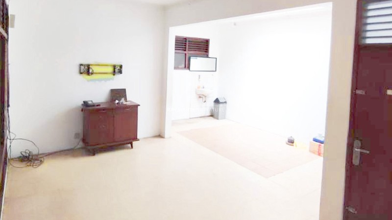 Dijual Rumah Lama masih Terawat di Jalan Lamandau II