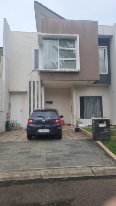 Dijual rumah di gunung tretes taman bromo - Lippo Karawaci Tangerang