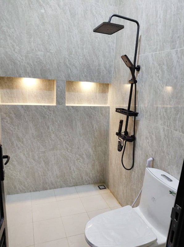 Rumah Cantik di Griya Loka BSD - Dekat Pasar Modern & Tol