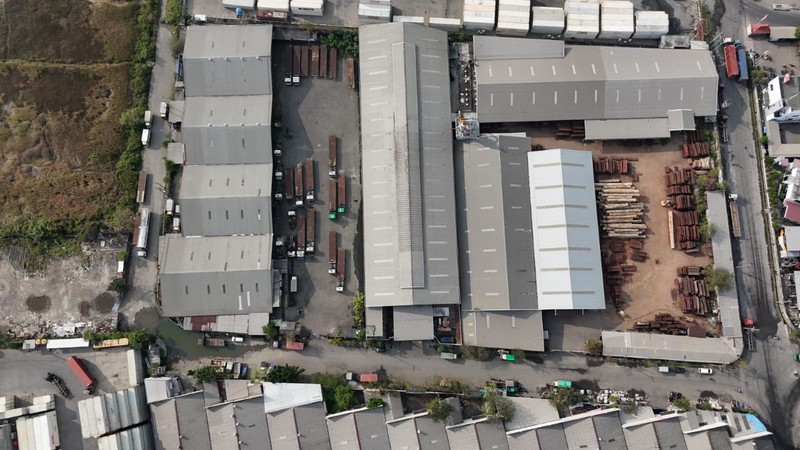 DiJual/Disewa gudang siap pakai di greges indah margomulyo surabaya