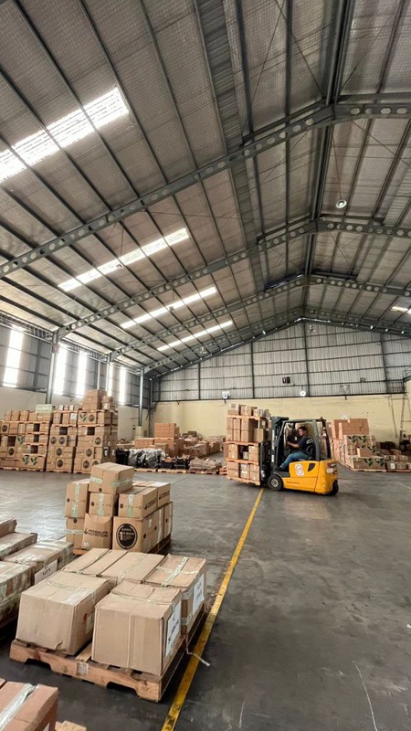 DiJual/Disewa gudang siap pakai di greges indah margomulyo surabaya