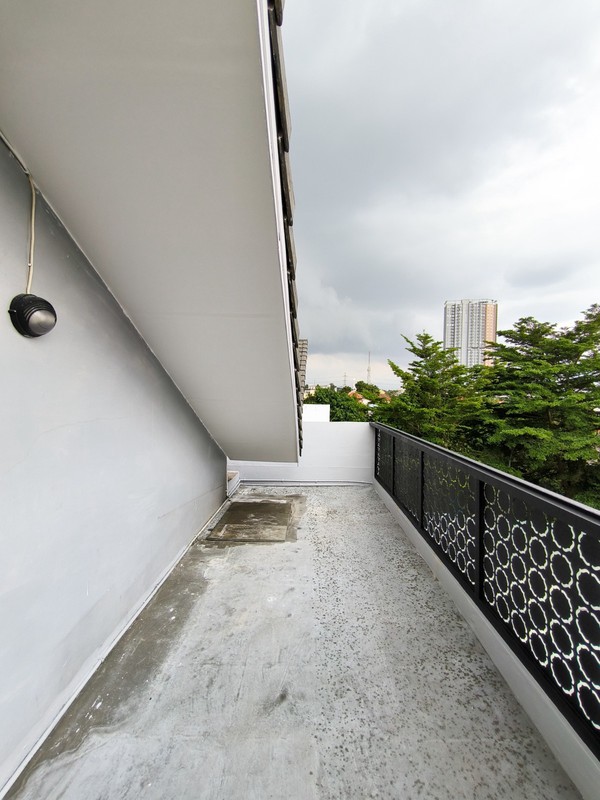 Rumah Siap Huni sudah renov di Discovery Aluvia, Bintaro Jaya