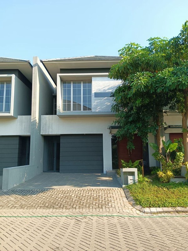 Dijual New Gress Rumah di Royal Residence Surabaya