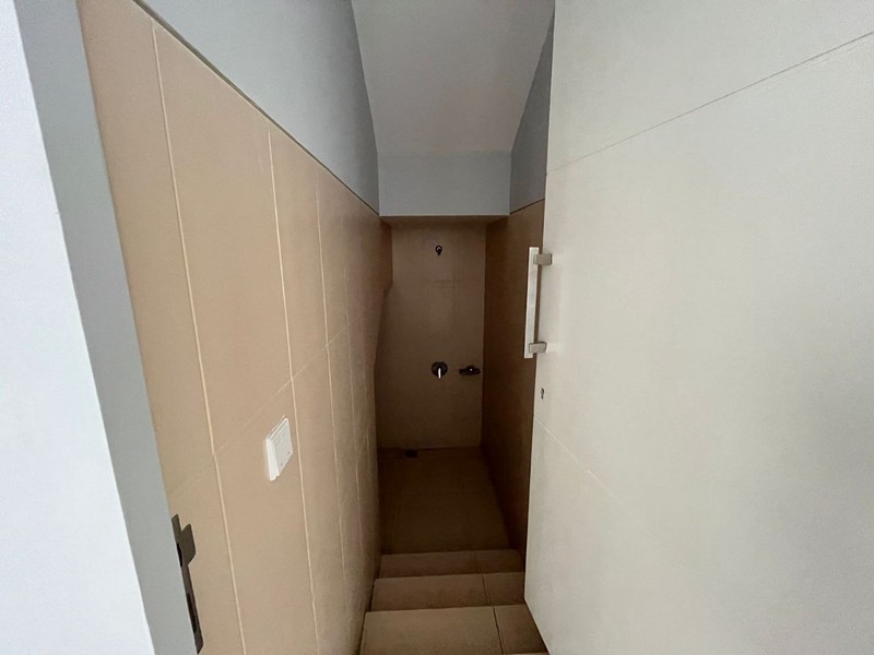 dijual rumah di taman puspa raya citraland surabaya