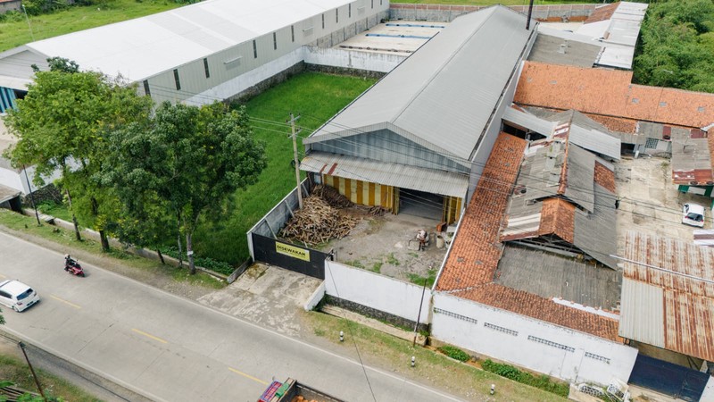 Disewakan Gudang Strategis 3825 Meter Persegi di Purbowangi, Kebumen Akses Jalan Lebar 