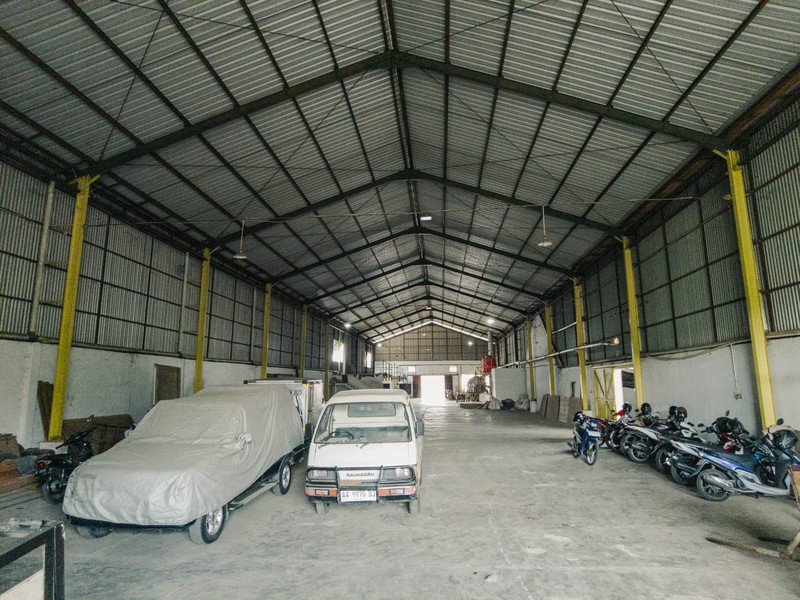 Disewakan Gudang Strategis 3825 Meter Persegi di Purbowangi, Kebumen Akses Jalan Lebar 