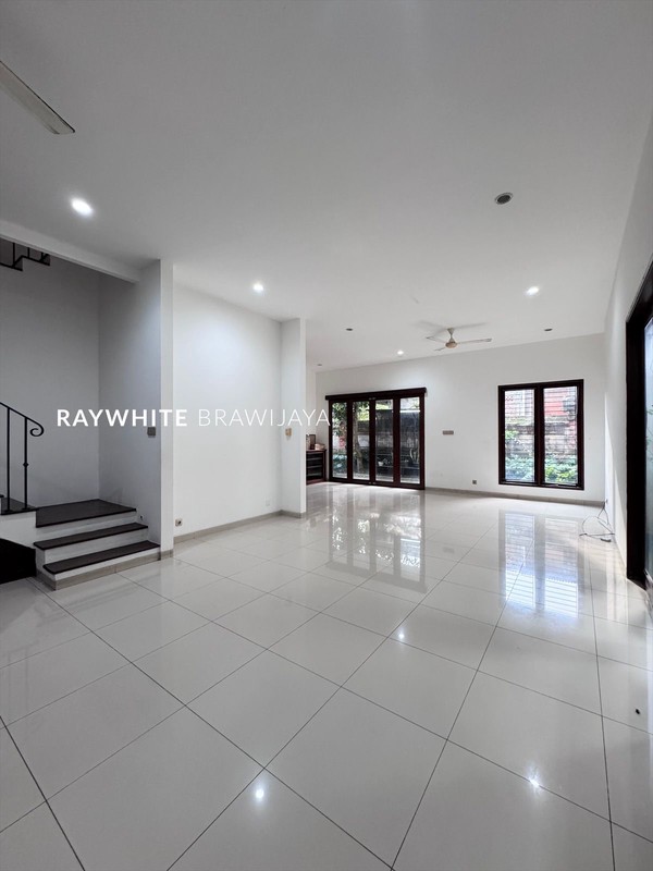 Rumah Siap Huni Lingkungan Tenang Area Cipete