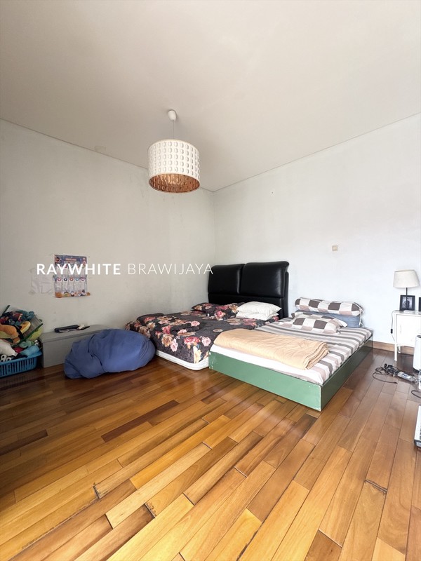 Rumah Siap Huni Lingkungan Tenang Area Cilandak Barat