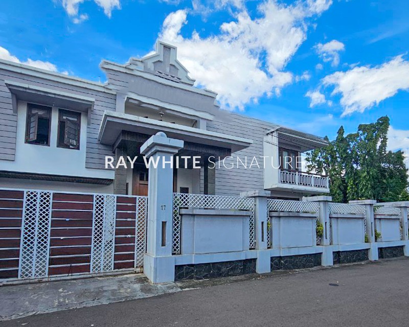 Rumah Layak Huni Posisi Hook di Jl Kesehatan IV Bintaro