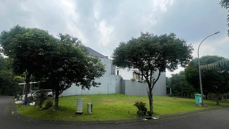 KAVLING HOEK LINGKUNGAN ASRI DE LATINOS BSD CITY 