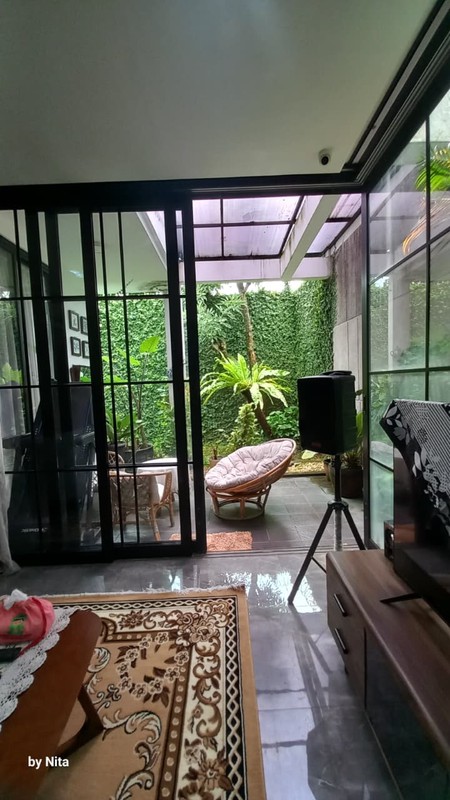 Rumah daerah penduduk dekat dengan sektor 7 Bintaro,, dekat dg area kuliner, RS, BXC dan toll...