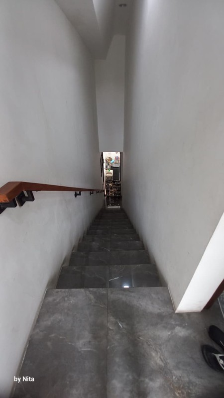 Rumah daerah penduduk dekat dengan sektor 7 Bintaro,, dekat dg area kuliner, RS, BXC dan toll...