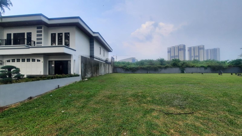 TANAH KAVLING RESIDENTIAL SIAP BANGUN DI LOKASI YANG STRATEGIS DALAM CLUSTER CASA DE LAGO LIPPO CIKARANG