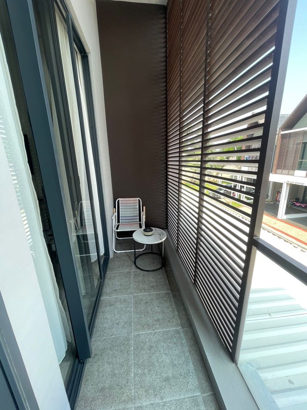 RUMAH SIAP HUNI AKSES 2 MOBIL DI GRAHA RAYA, TANGERANG SELATAN