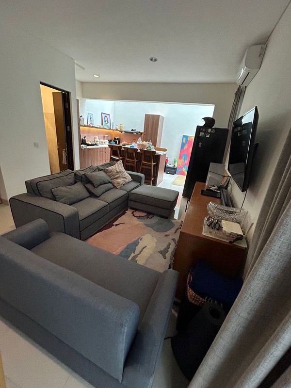 Rumah Renovation posisi Hoek Provence Suite BSD city 