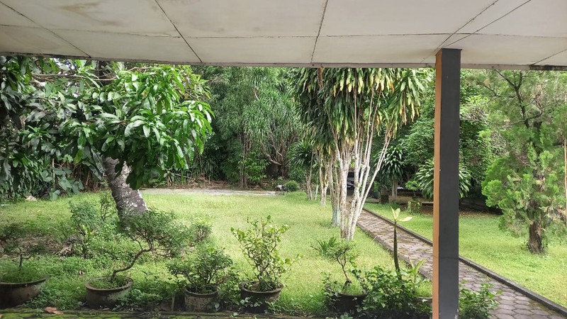 Properti Komersial Strategis Eks Wisma & Kantor, Dekat Bandara Adisutjipto, Maguwoharjo, Depok, Sleman