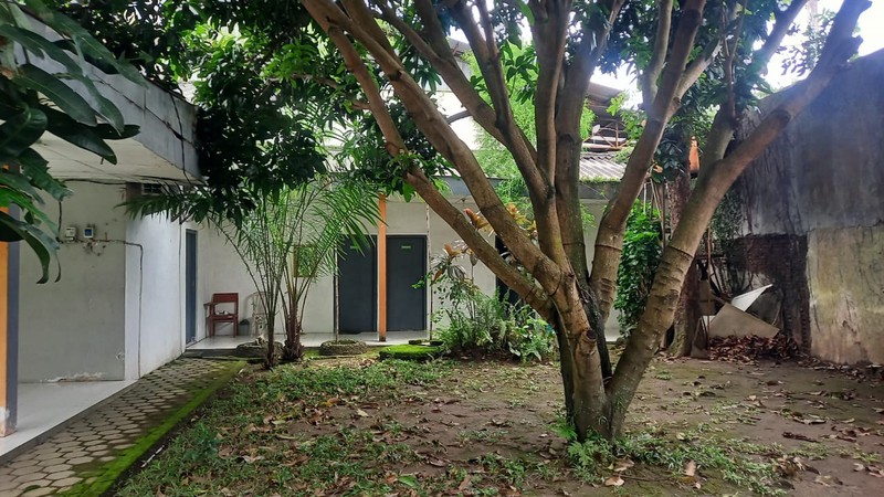 Properti Komersial Strategis Eks Wisma & Kantor, Dekat Bandara Adisutjipto, Maguwoharjo, Depok, Sleman