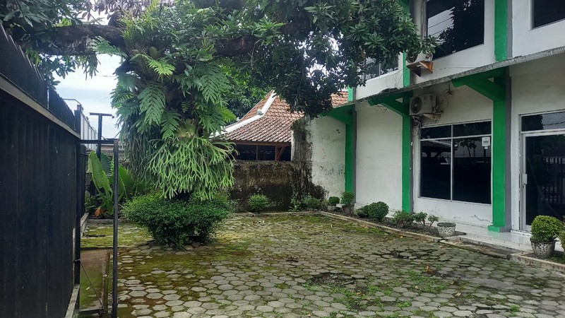 Properti Komersial Strategis Eks Wisma & Kantor, Dekat Bandara Adisutjipto, Maguwoharjo, Depok, Sleman