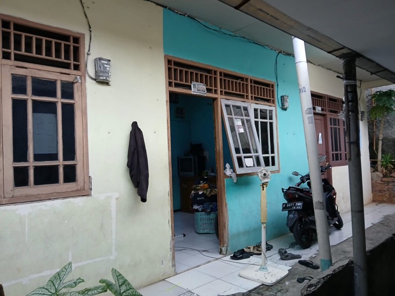 Kontrakan 4 pintu di kawasan bisnis cipadu