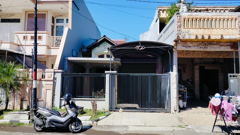 Rumah Dijual Perumahan Pantai Mentari Kenjeran Surabaya Utara 