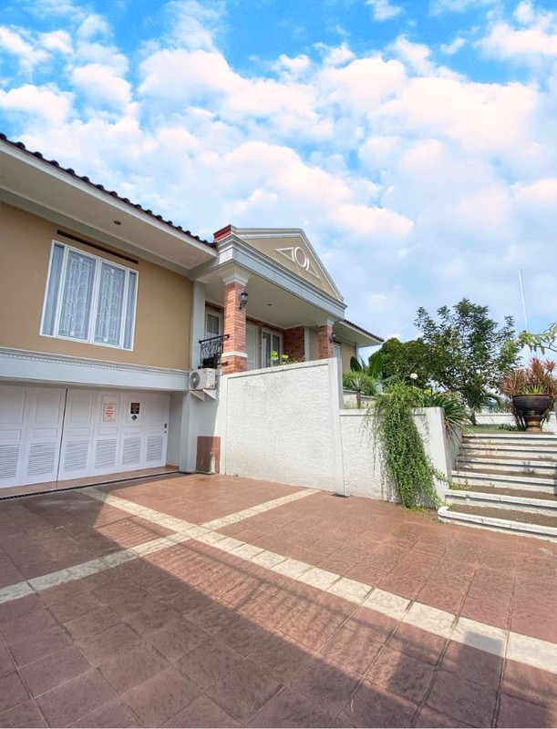 Rumah Nyaman Siap Huni di Cinere dekat ke Tol Brigif