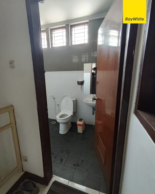 Ruko Strategis Siap Pakai Di Bintaro Jaya Sektor 3