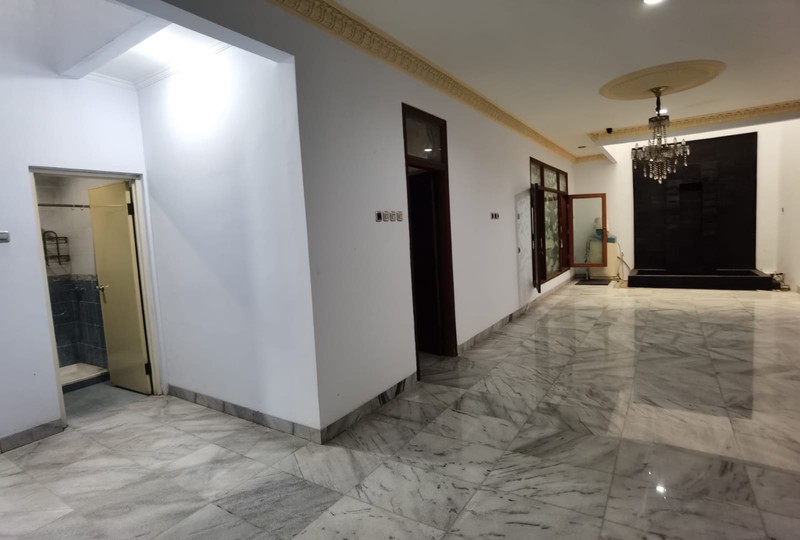 DIJUAL RUMAH NYAMAN  DI TAMAN ARIES JAKARTA BARAT