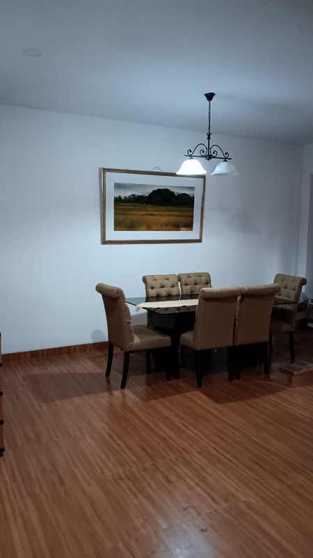 Rumah Asri, Siap Huni, dan Halaman Luas @Bintaro