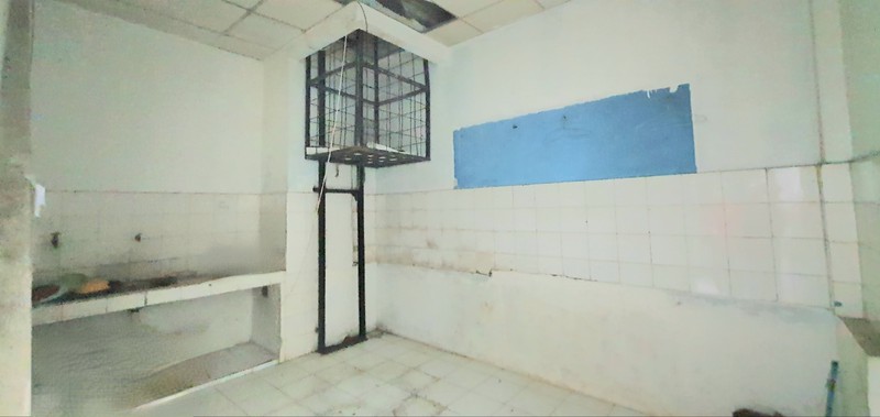 Ruko Bukit Gading Indah, depan perumahan Gading Kirana, Kelapa Gading, hadap dalam.