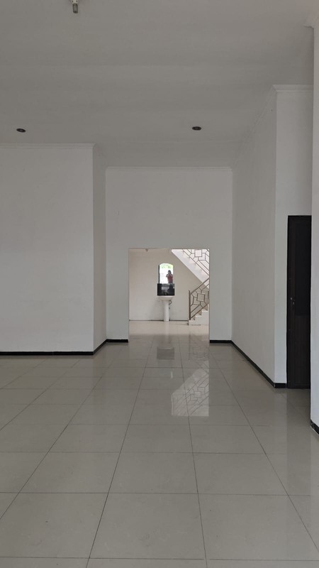 DISEWAKAN CEPAT RUMAH SIAP HUNI TERAWAT BERSIH SURABAYA TIMUR POKCAN