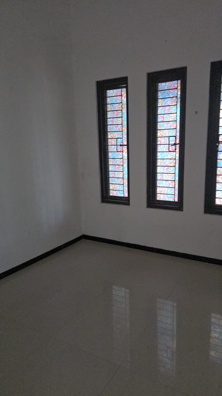 DISEWAKAN CEPAT RUMAH SIAP HUNI TERAWAT BERSIH SURABAYA TIMUR POKCAN