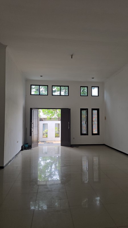 DISEWAKAN CEPAT RUMAH SIAP HUNI TERAWAT BERSIH SURABAYA TIMUR POKCAN